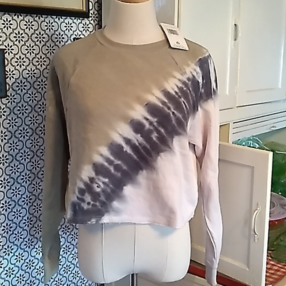 Wild Skye small cropped tie dye olive nwt